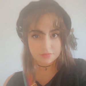 Meet your Posher, Myka